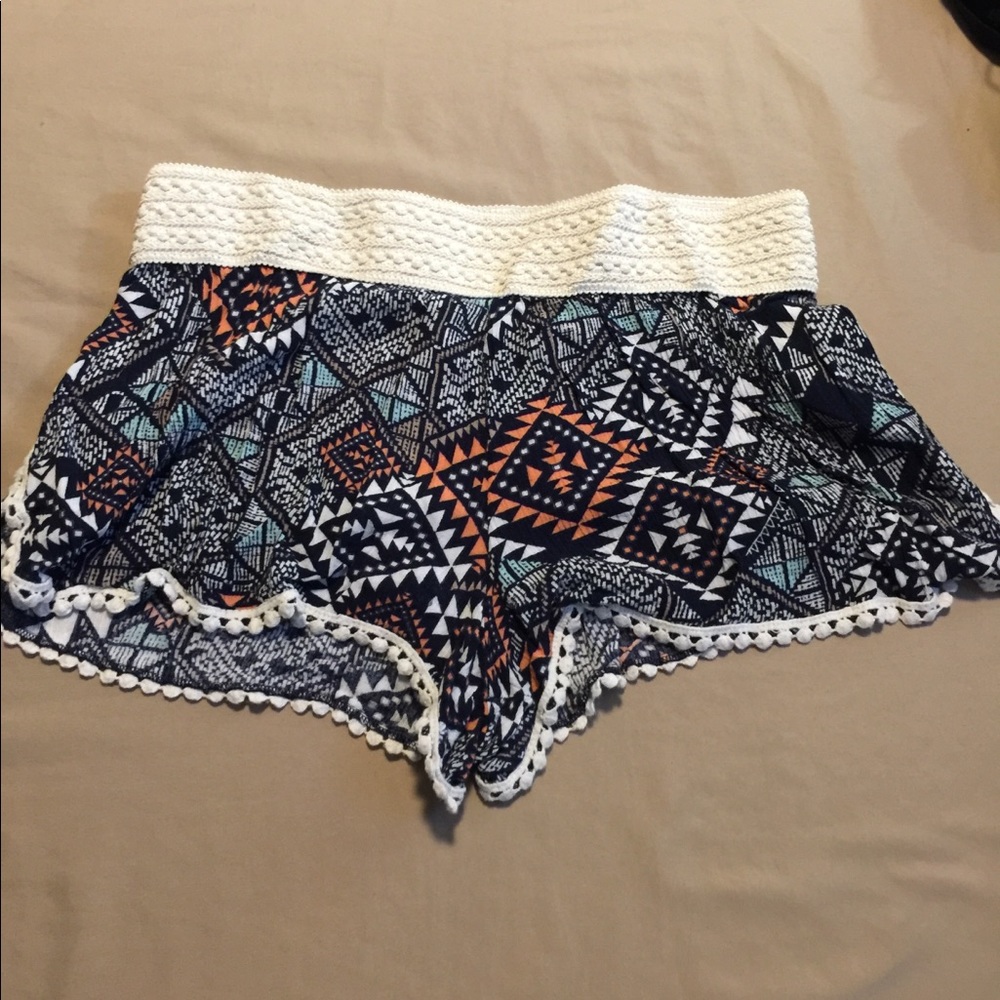 Pattern soft shorts